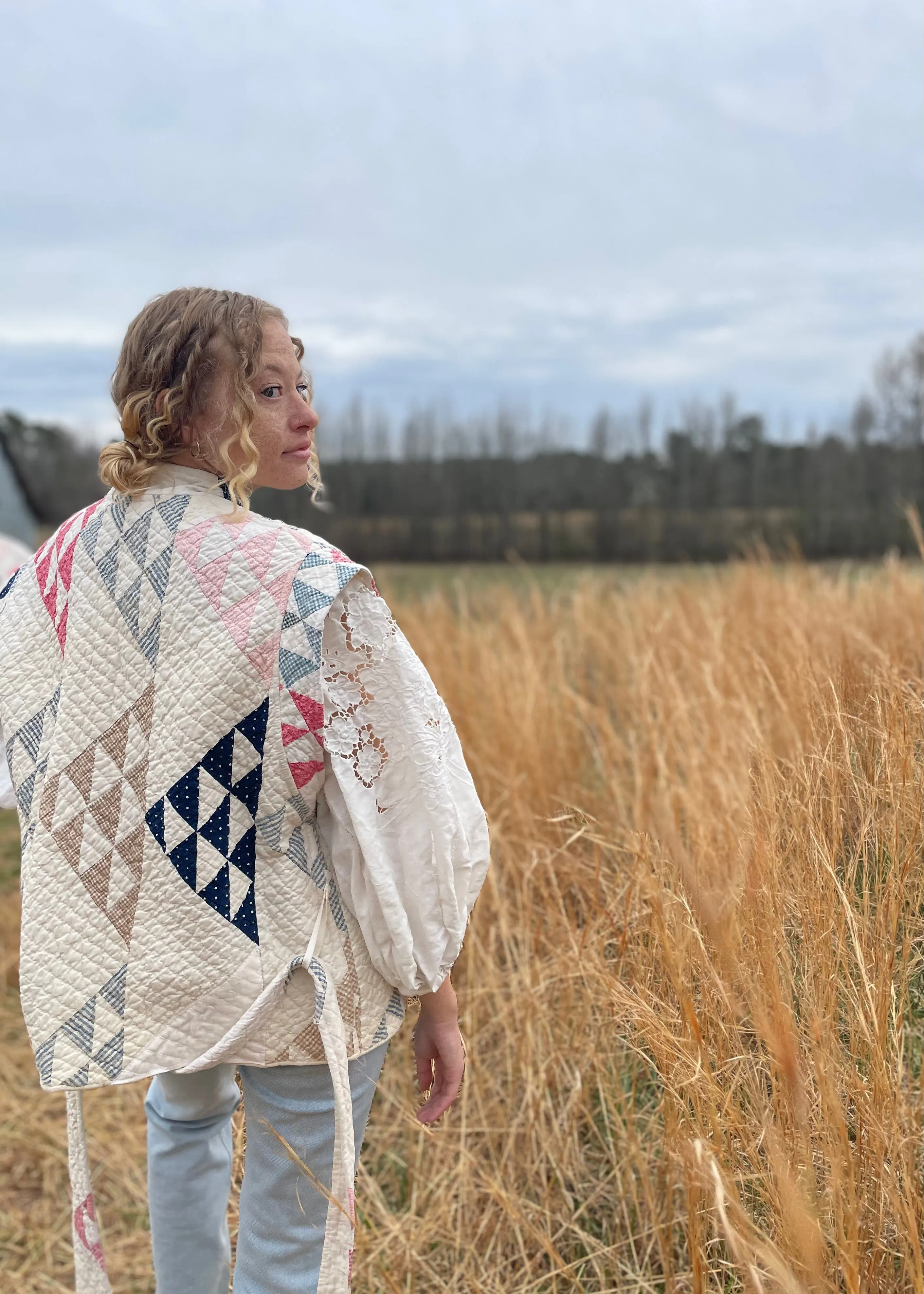 Rosalie Reclaimed Quilted Vest - Navy and Pastel 2/2